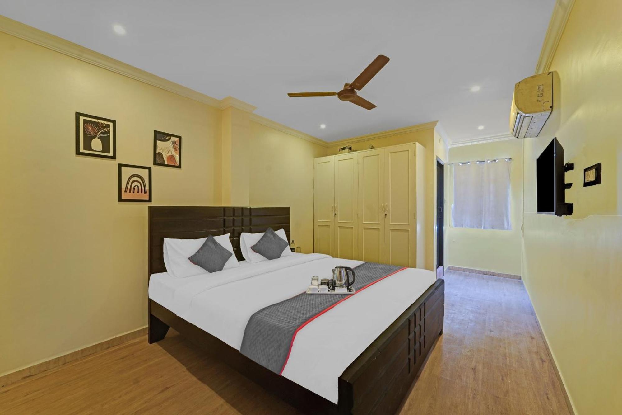 Townhouse Fantasea Hotels Near Omr Chennai Bagian luar foto