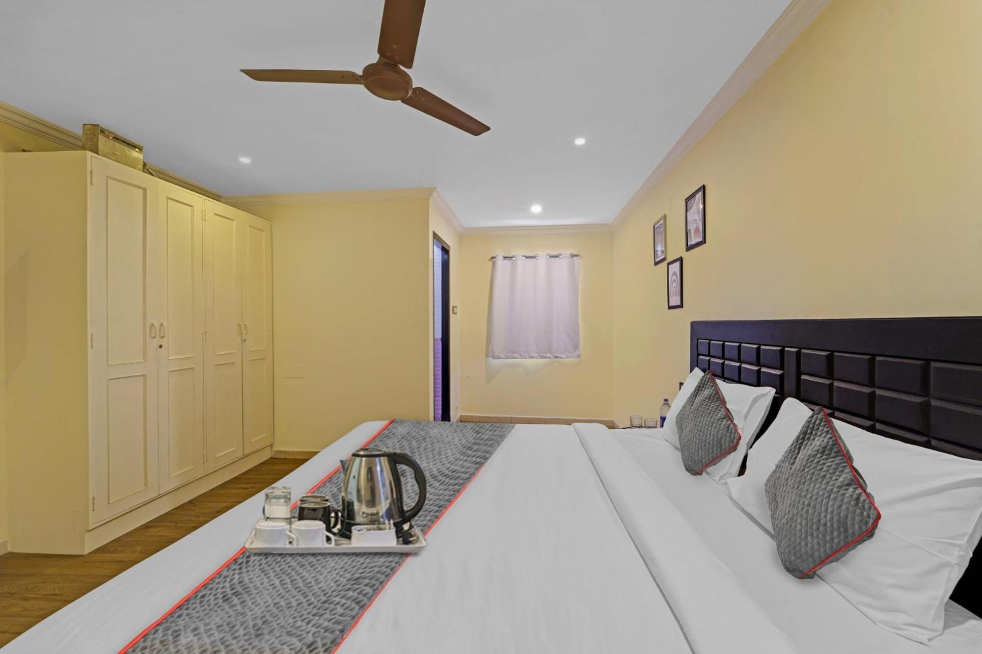 Townhouse Fantasea Hotels Near Omr Chennai Bagian luar foto