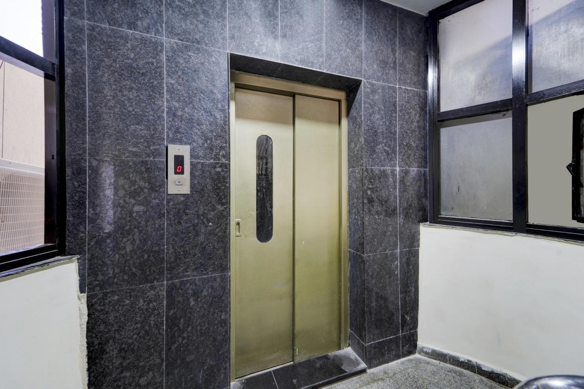 Townhouse Fantasea Hotels Near Omr Chennai Bagian luar foto