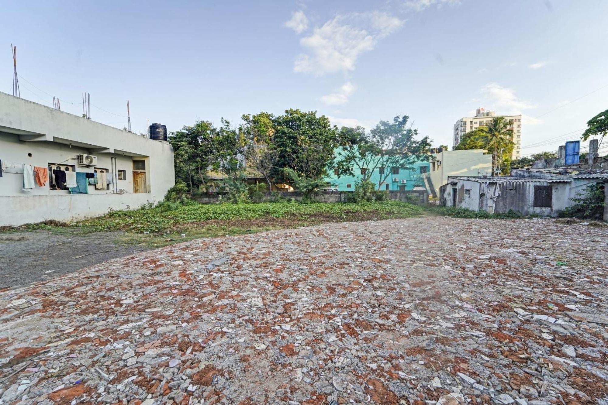 Townhouse Fantasea Hotels Near Omr Chennai Bagian luar foto